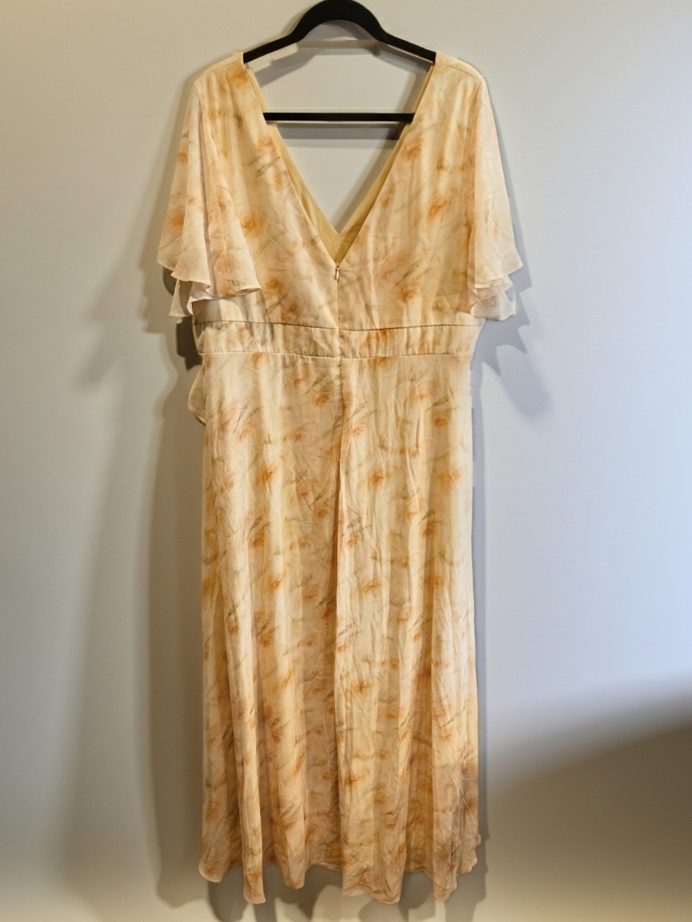 Ever Pretty Cream and Peach Watercolor V-Neck Midi Dress